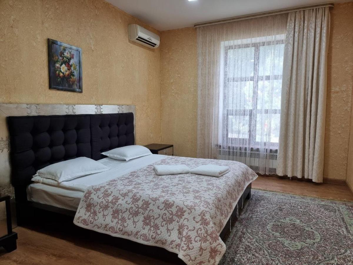 Green Land Hotel Aktobe Eksteriør billede