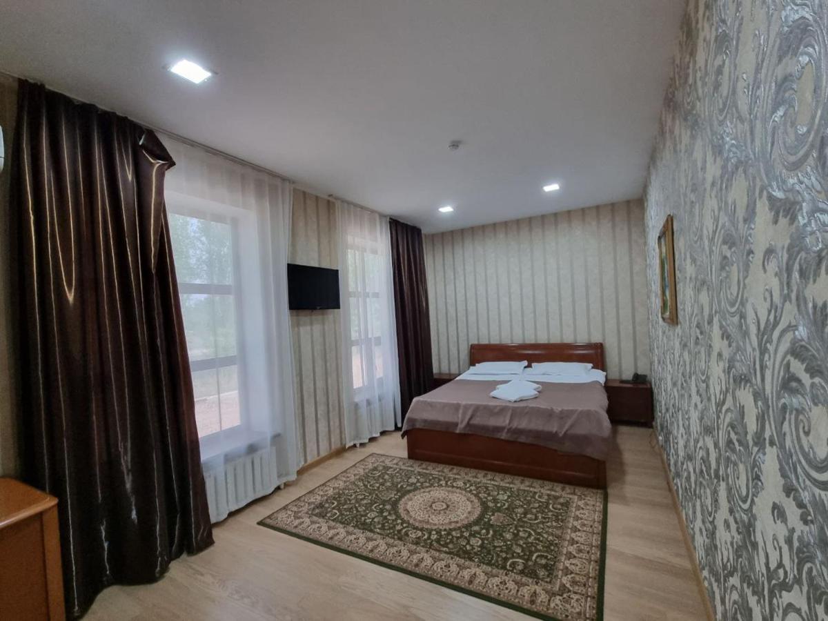 Green Land Hotel Aktobe Eksteriør billede