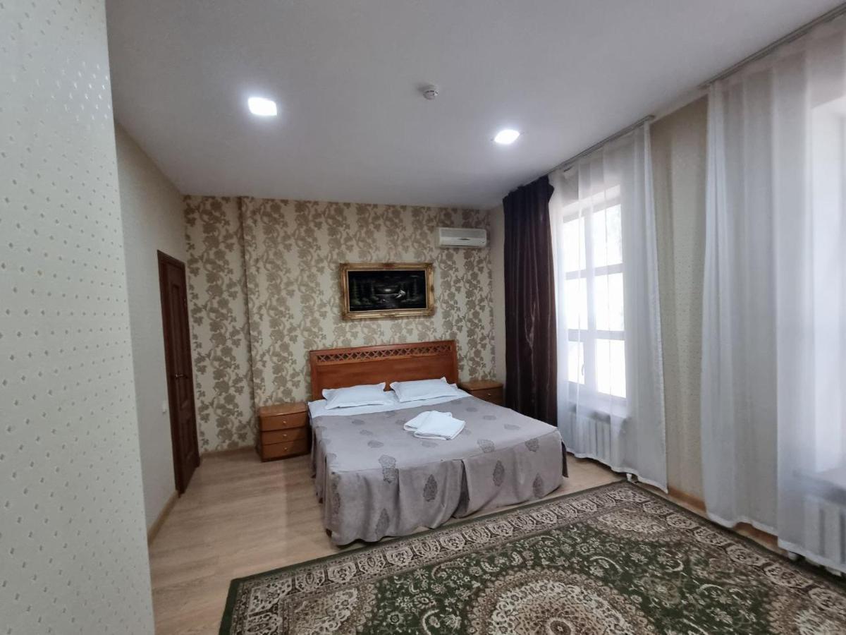 Green Land Hotel Aktobe Eksteriør billede